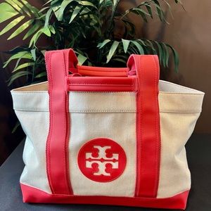 Tory Burch Canvas Beach Tote. Pre-Owned